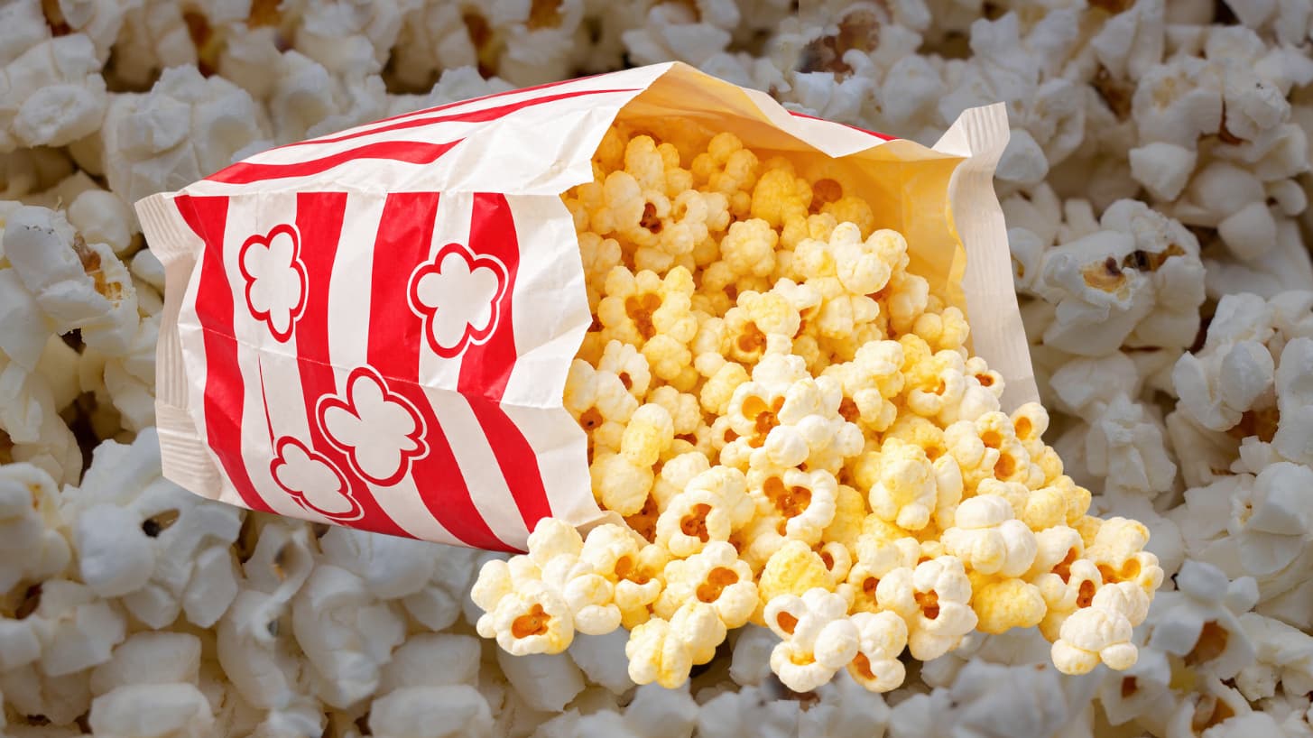 Why Every Microwave Has a “Popcorn” Button, But Every Bag Warns You Not to Use It